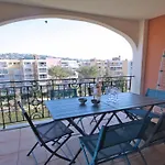 Appartement Port Marine *