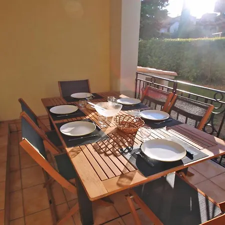 Apartment Port Marine *