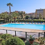 Port Marine Apartment *