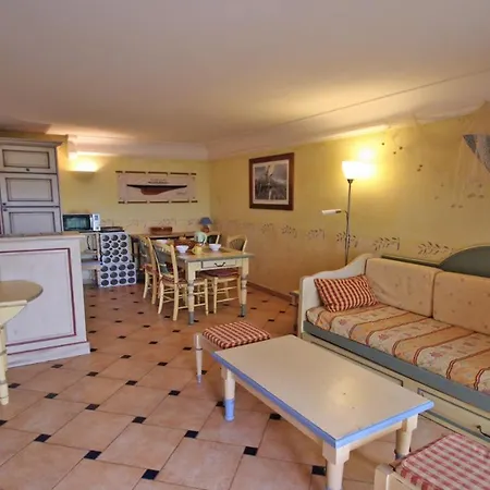 Appartement Port Marine *