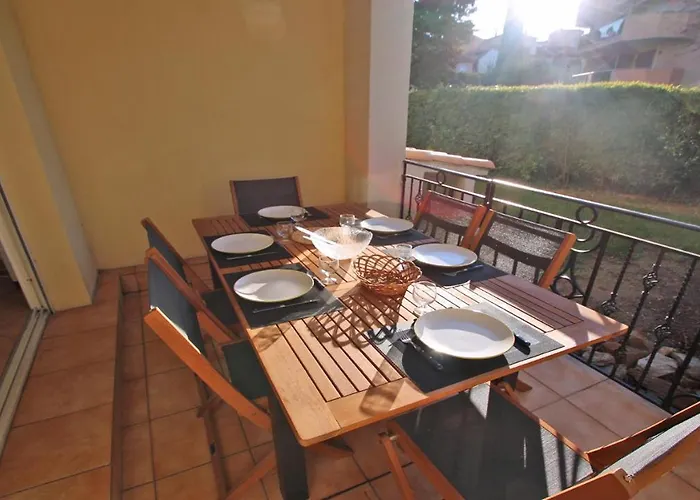 Appartement Port Marine *