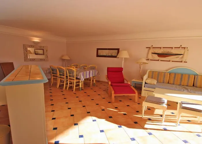 Appartement Port Marine *